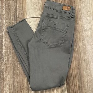 RSQ Olive Green Distressed Skinny Jeans Size 5